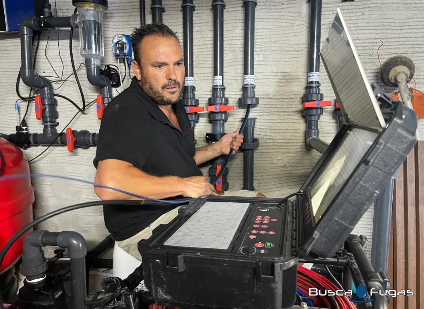 Fugas_de_agua_piscina_malaga Fugas_de_agua_piscina_malaga