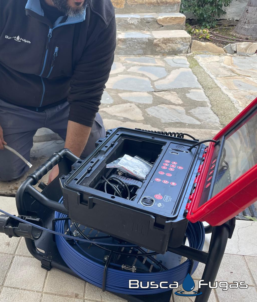 Fugas_de_agua_piscina_malaga Fugas_de_agua_piscina_malaga